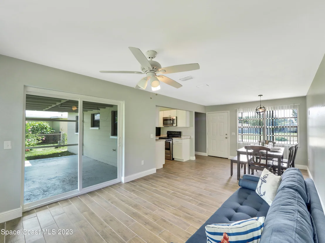Photo of 2056 Little John Road
