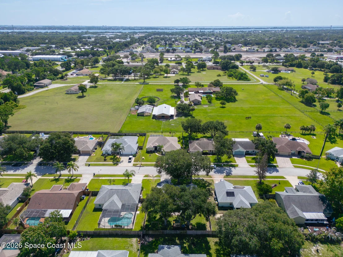 Photo of 1181 Winding Meadows Road