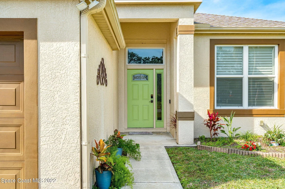 Photo of 7031 Hammock Trace Drive