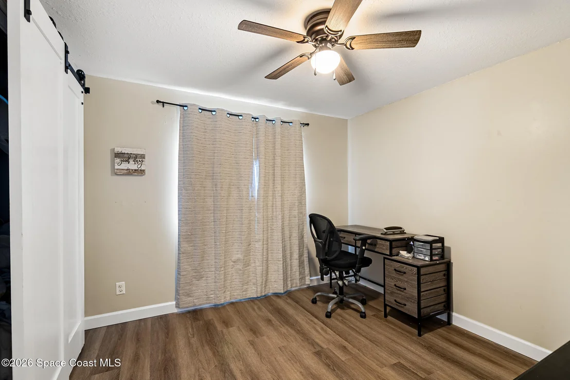 Photo of 2919 Colchester Road