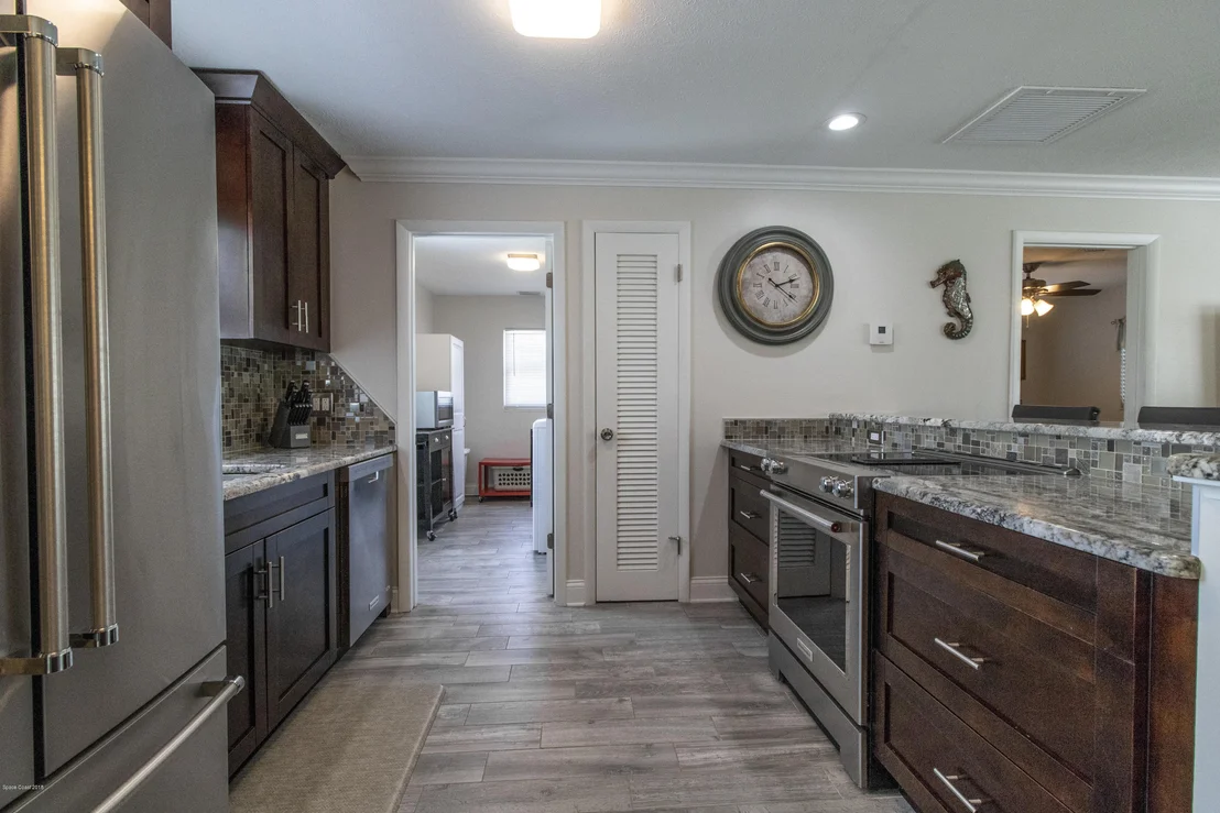 Photo of 2732 Locksley Road