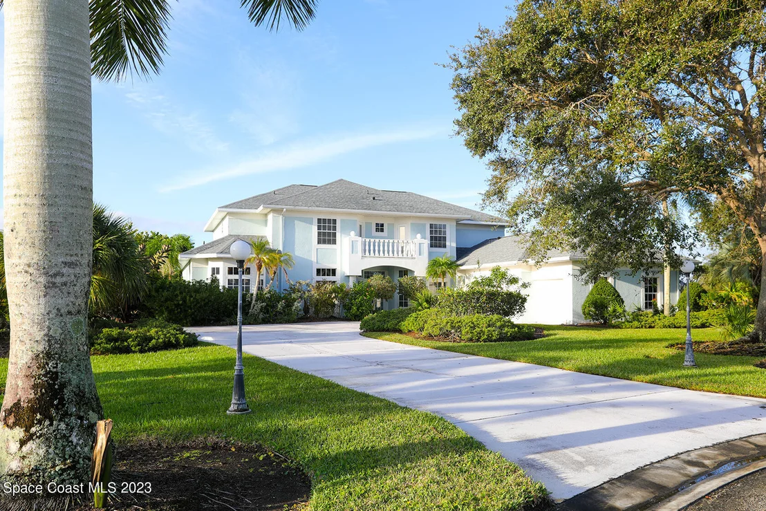 Photo of 923 Derby Lane