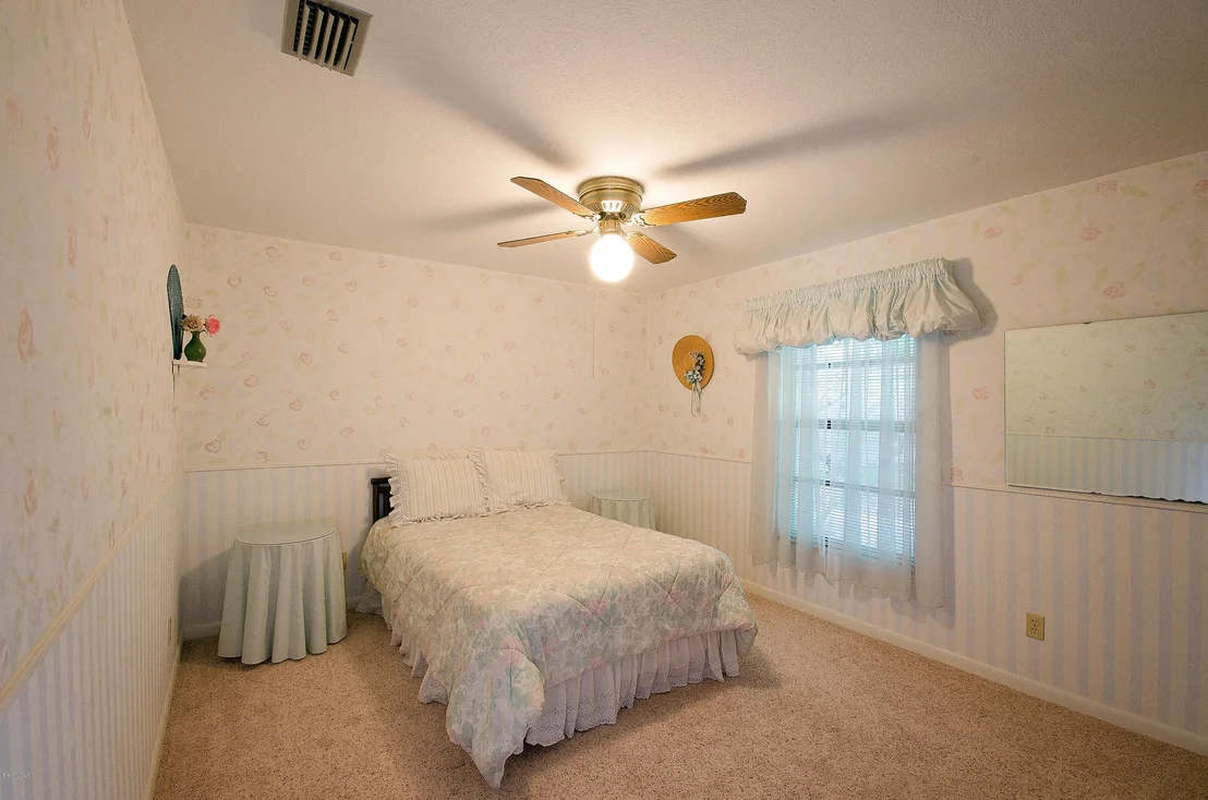 Photo of 3400 Hield Road