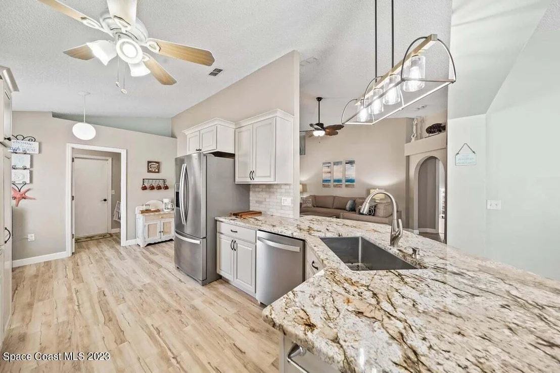 Photo of 2299 Myla Lane