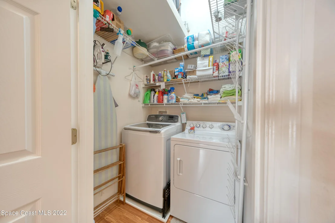 Photo of Unit 103 at 995 Luminary Circle
