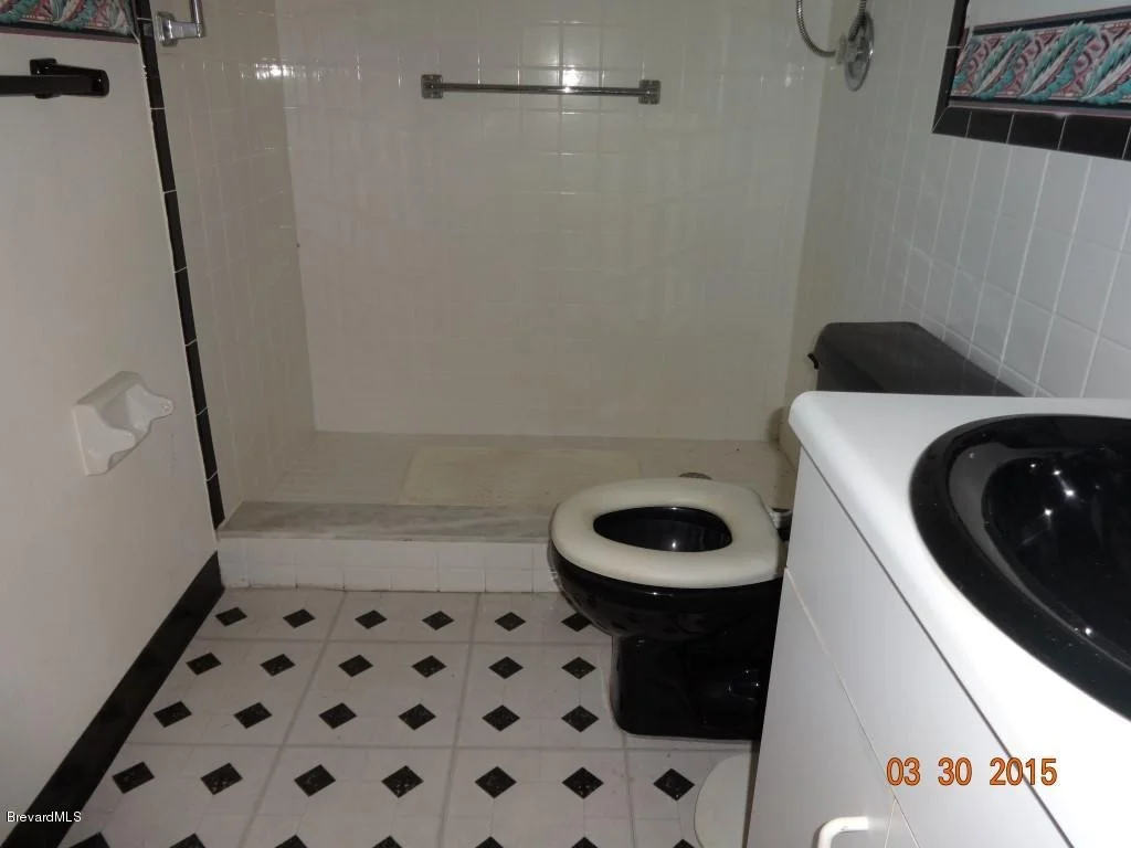 Photo of 2351 NE Shenandoah Road