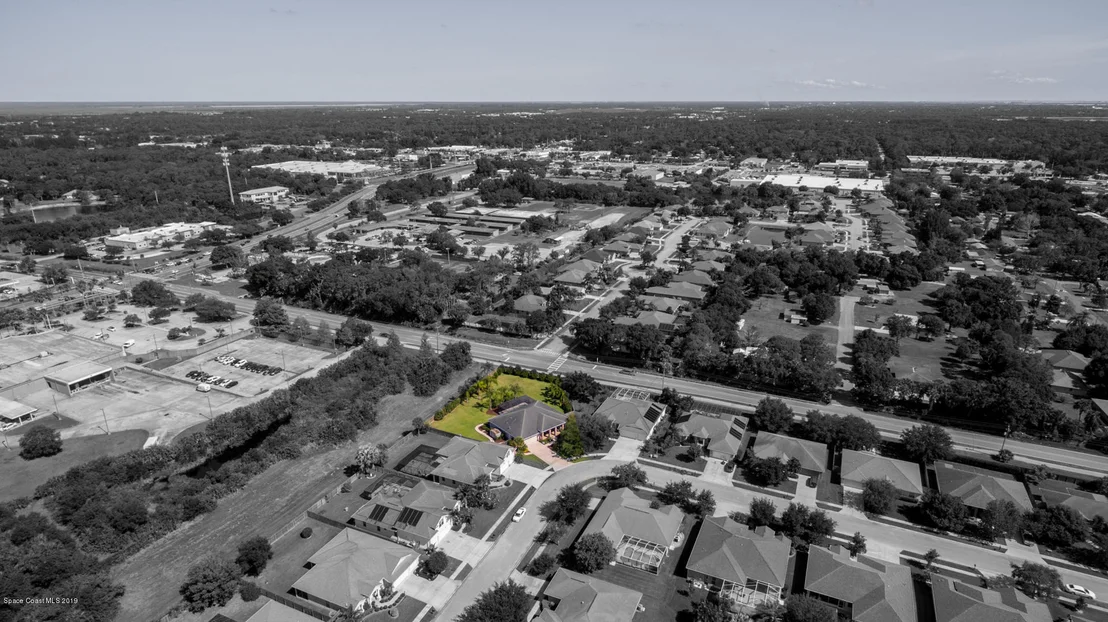 Photo of 2033 Woodfield Circle