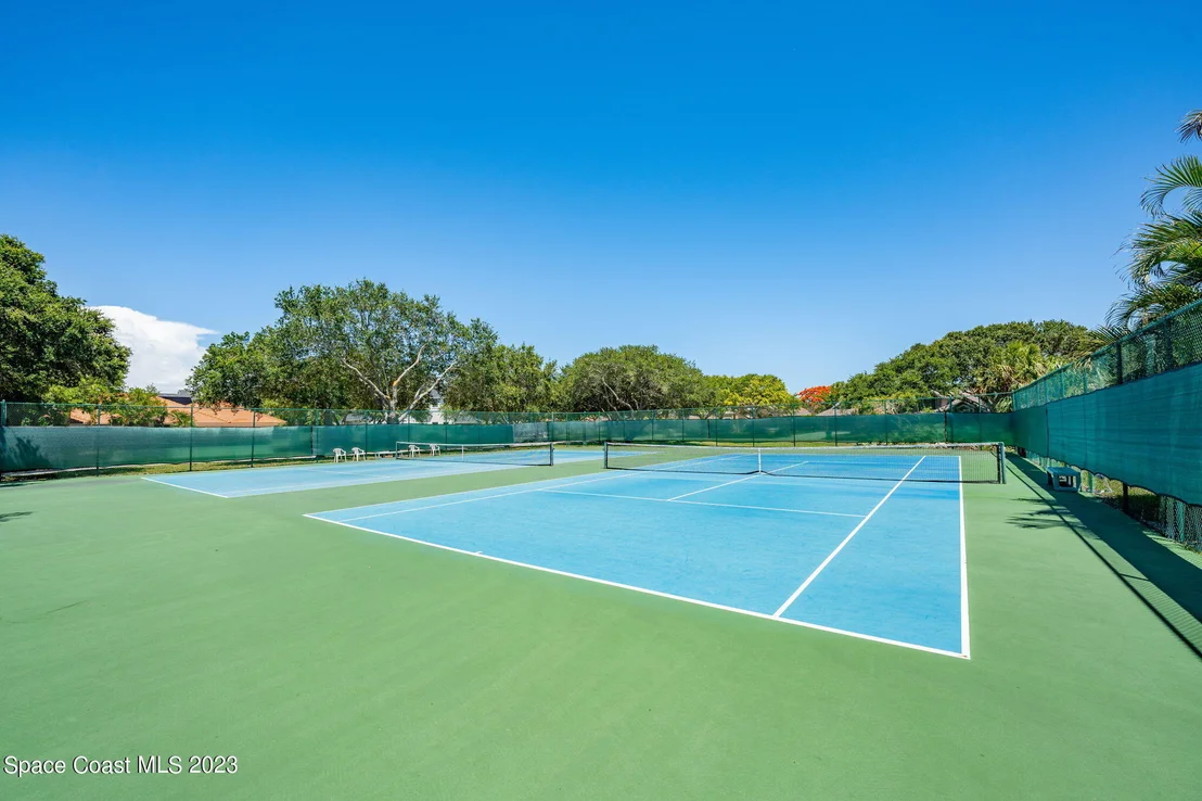 Photo of 891 Peregrine Drive