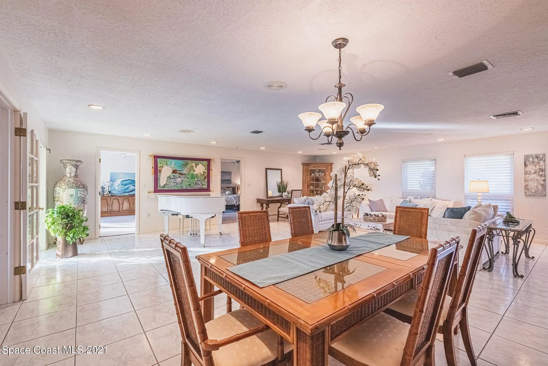 Photo of 25 West Point Drive