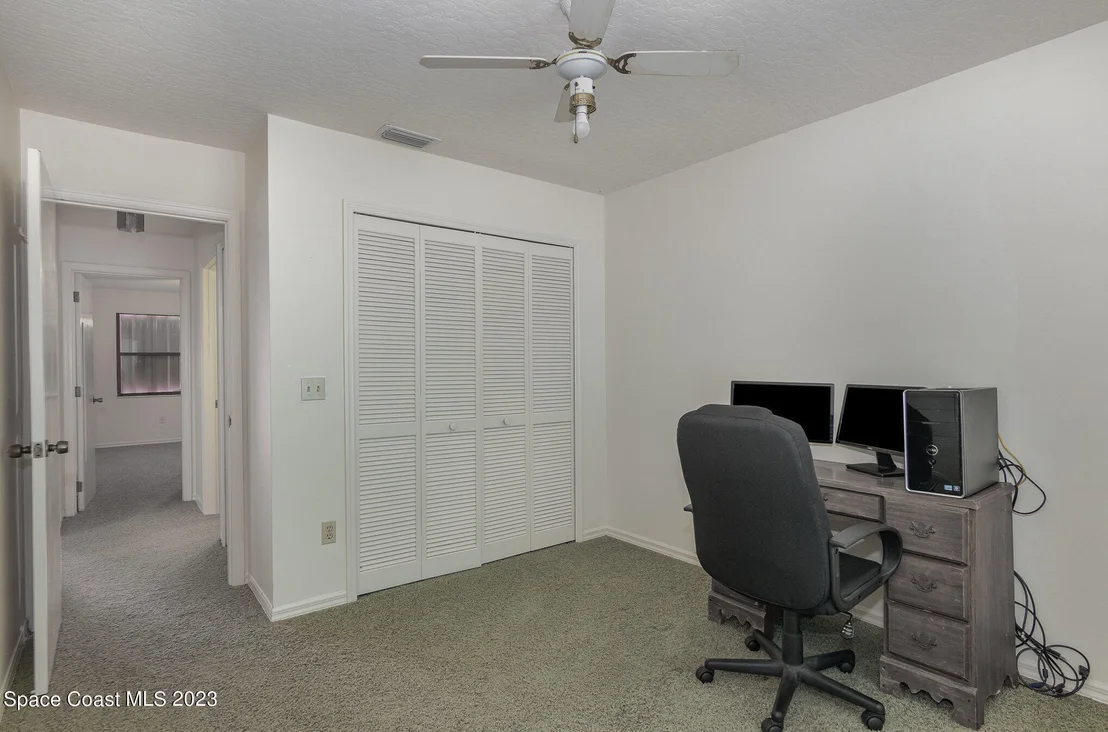 Photo of 1709 Palm Ridge Road