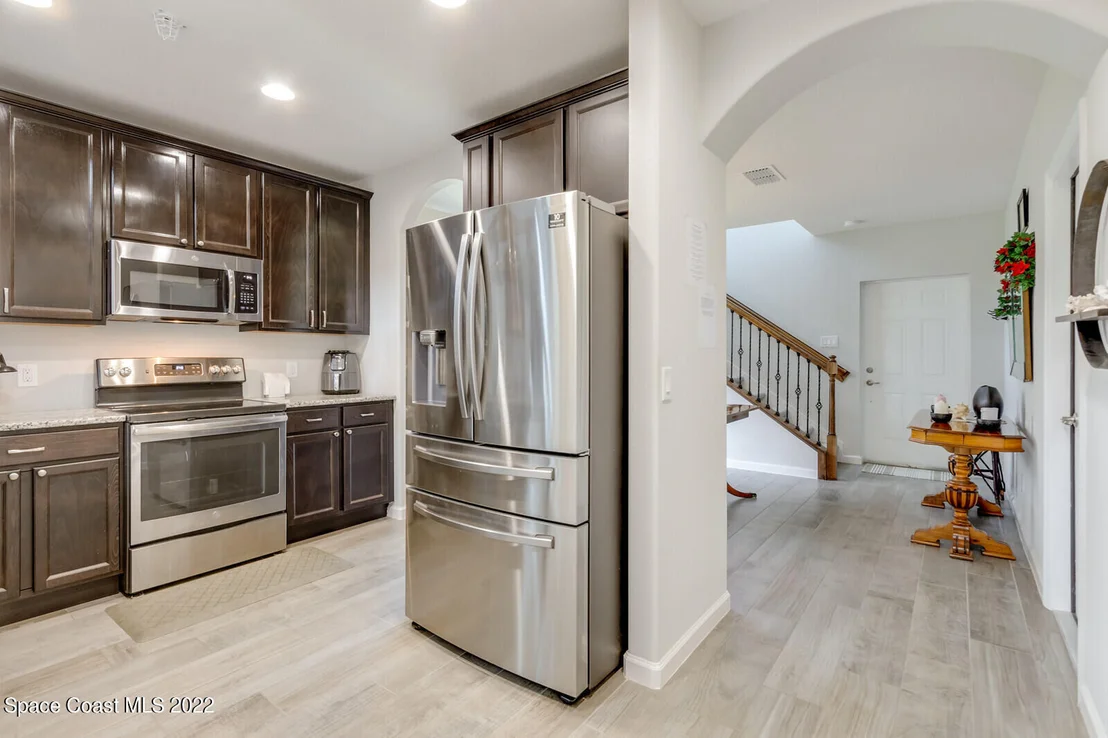 Photo of Unit 106 at 1365 Lara Circle