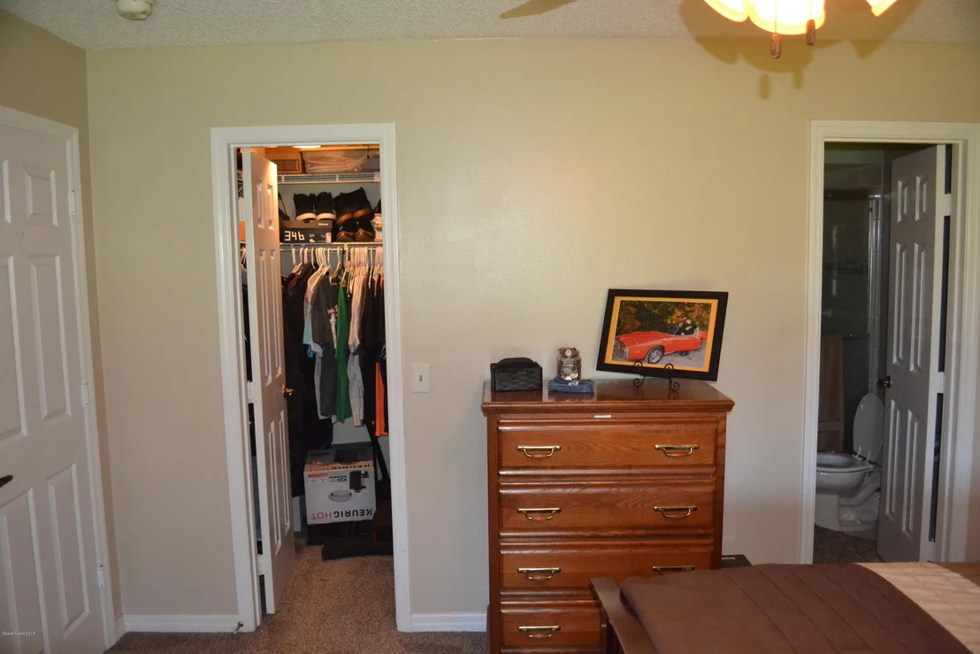 Photo of Unit 34 at 180 Shell Place