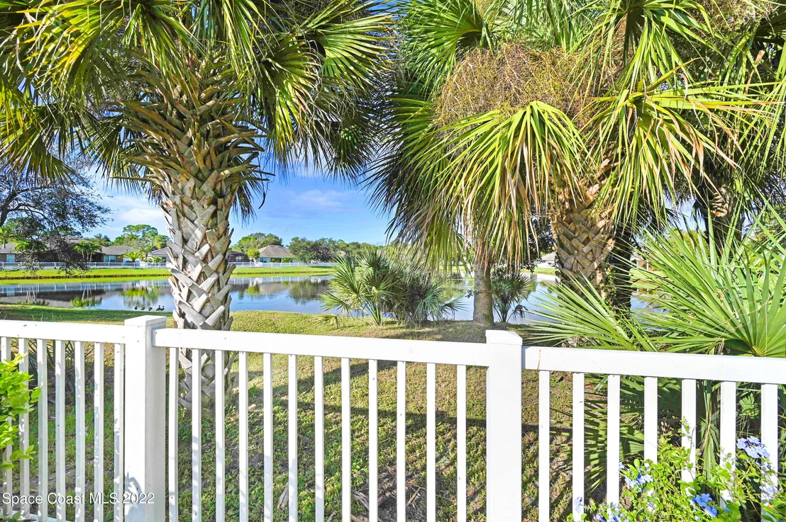 Photo of 2324 Merlin Drive