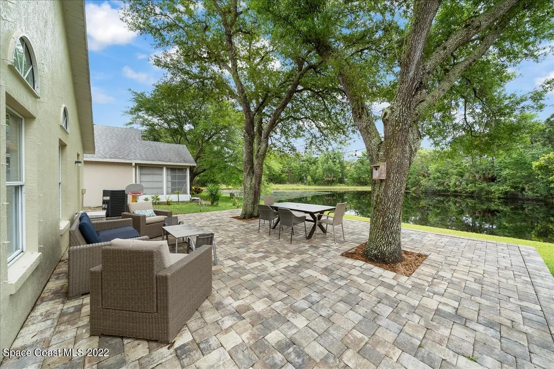 Photo of 1455 Crane Creek Boulevard