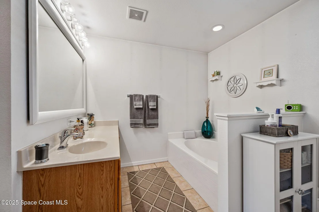 Photo of 6519 Bamboo Avenue