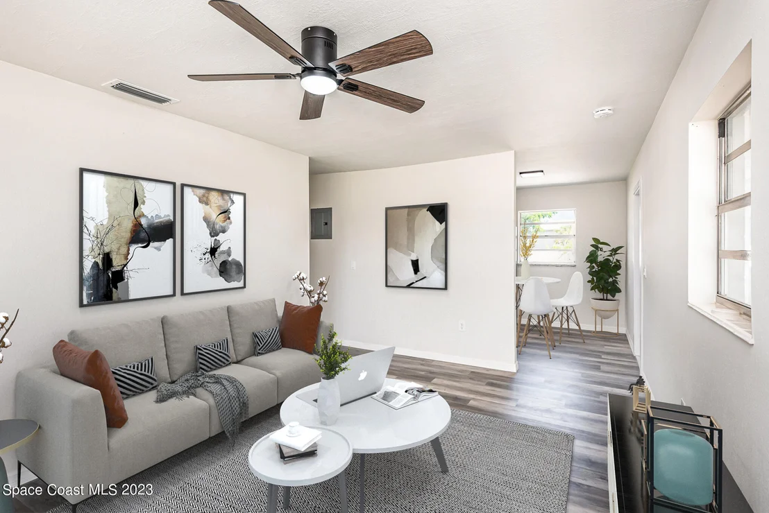 Photo of 4075 Robinhood Drive