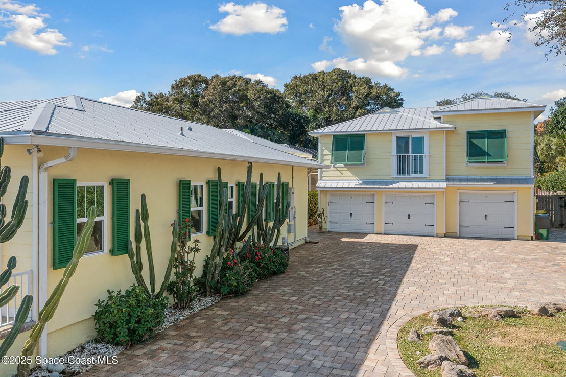 Photo of 1887 Rockledge Drive