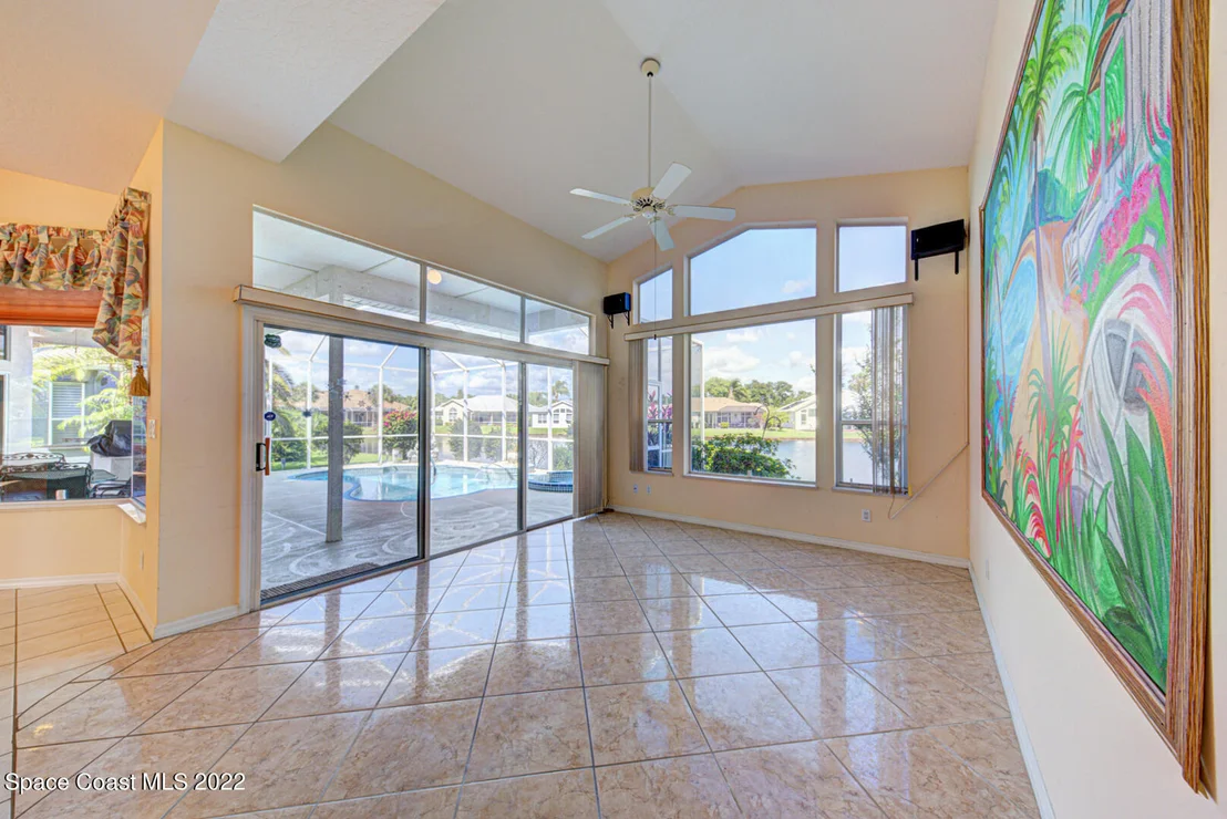 Photo of 1004 Fieldstone Drive
