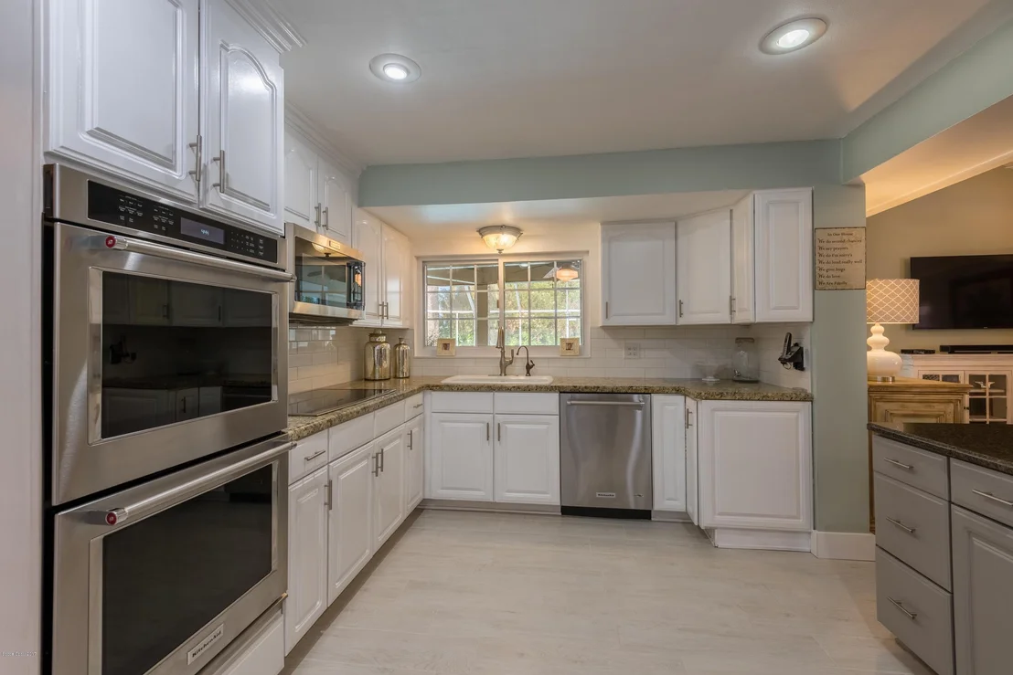 Photo of 491 Pine Needles Court