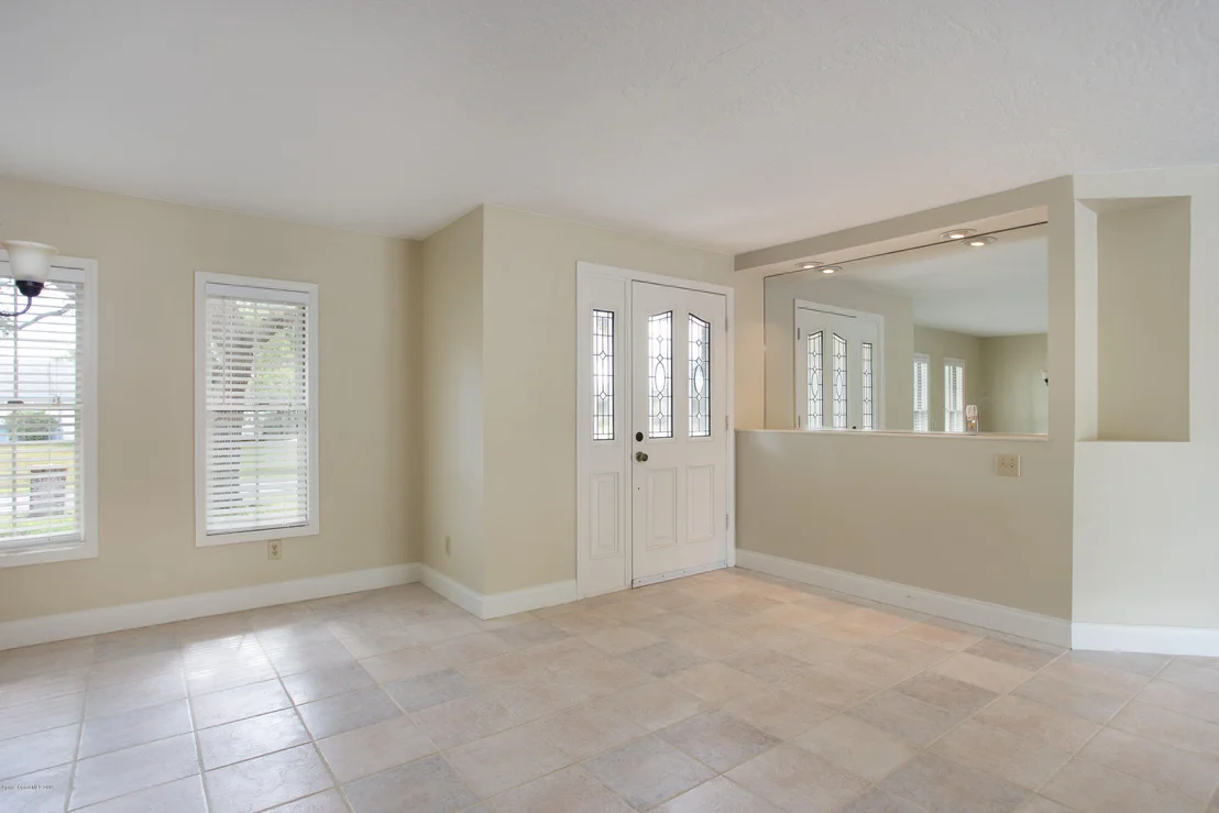 Photo of 1112 Scyphers Street NE