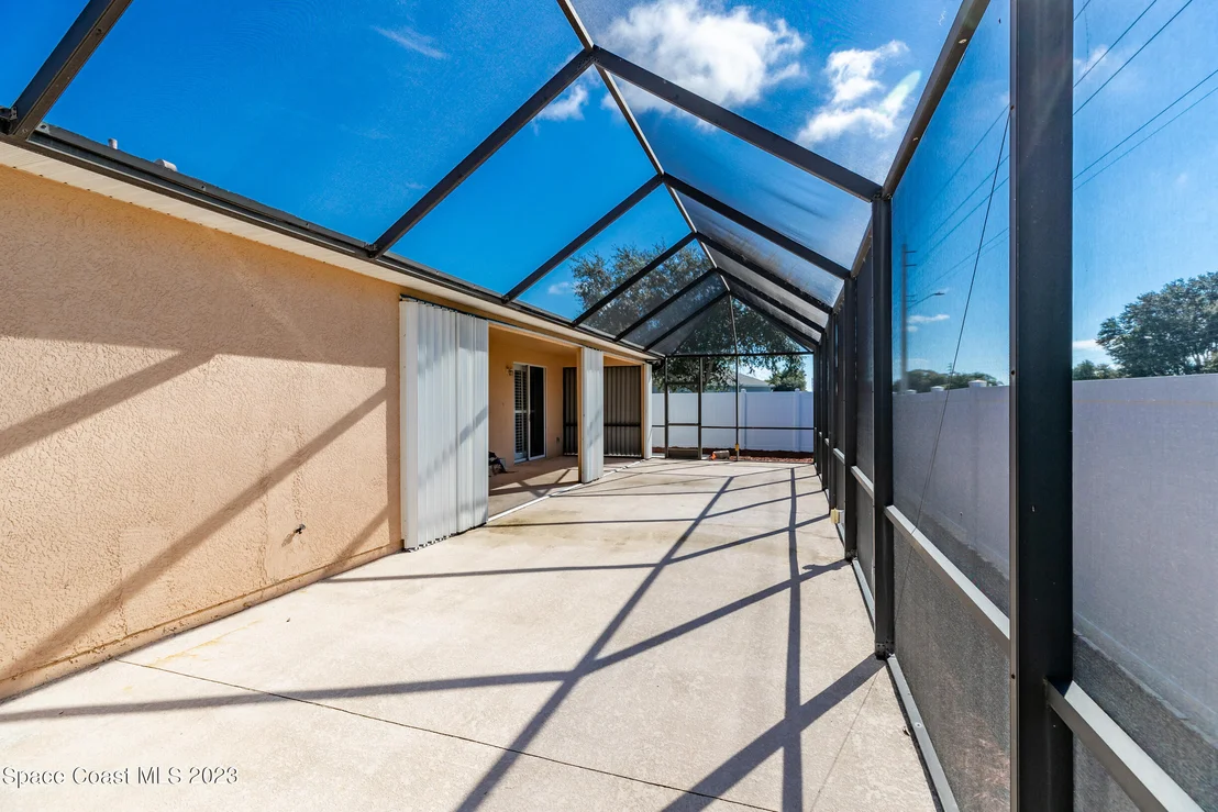 Photo of 1331 Hideaway Lane