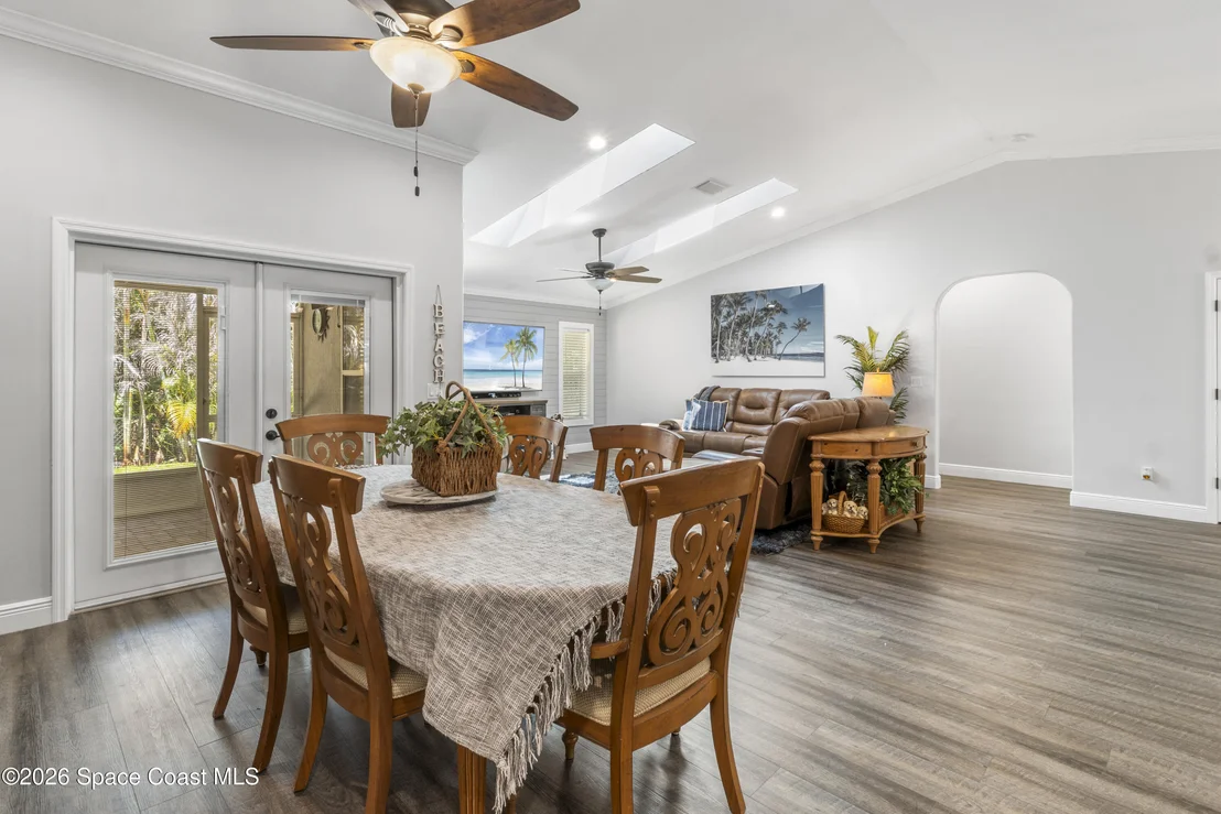 Photo of 5870 39th Lane