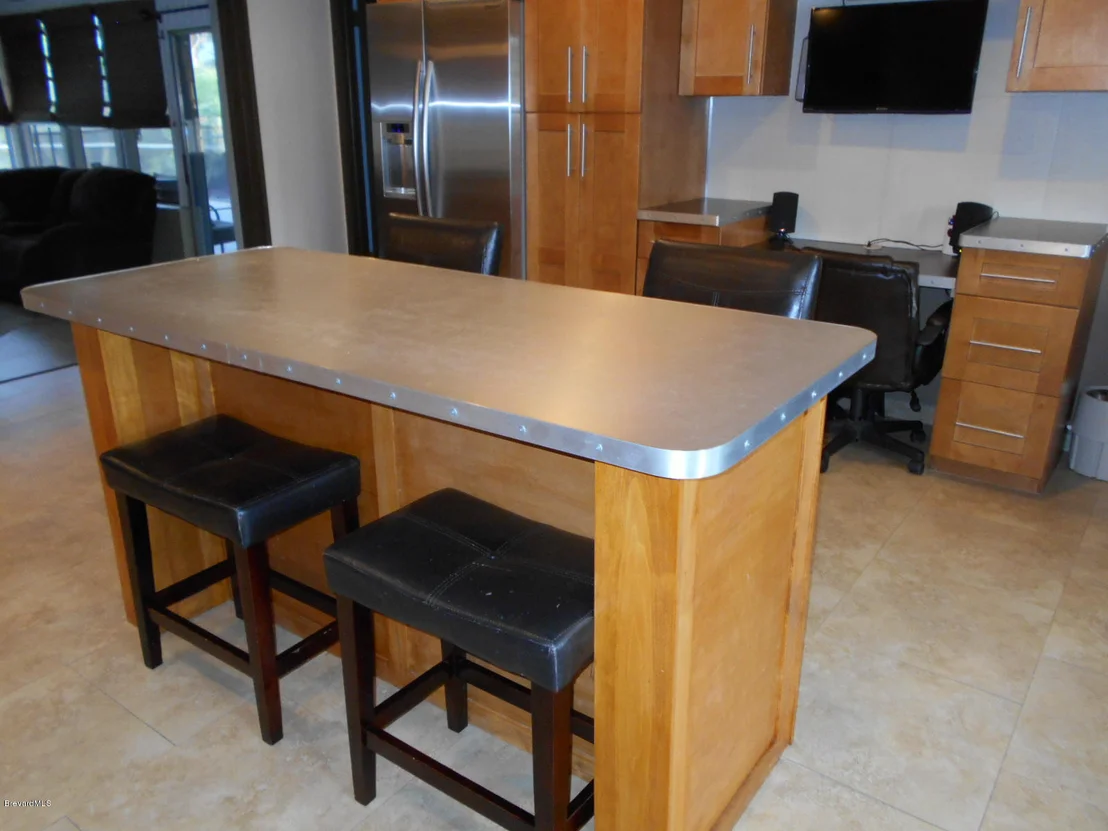 Photo of 612 Cornell Avenue