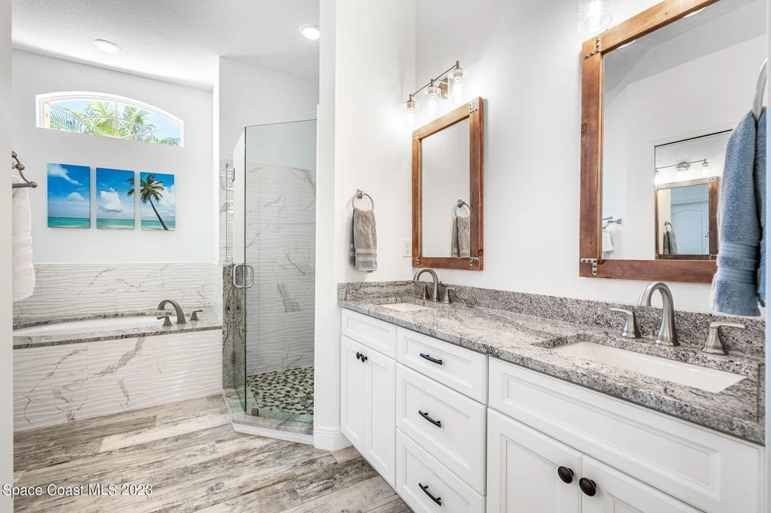 Photo of 212 Ivory Drive
