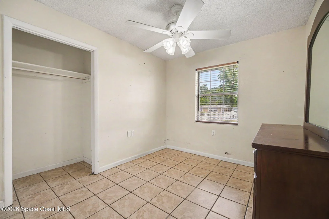 Photo of 336 Bay Avenue