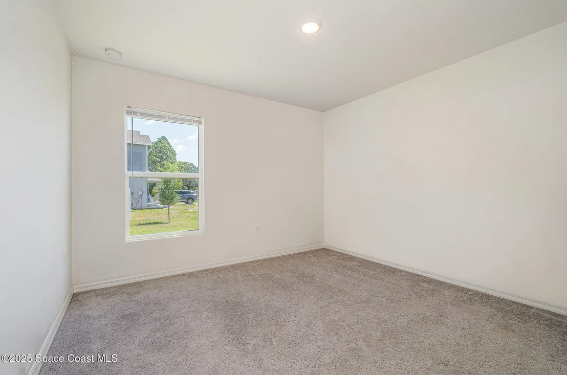 Photo of 2359 Fallkirk Avenue