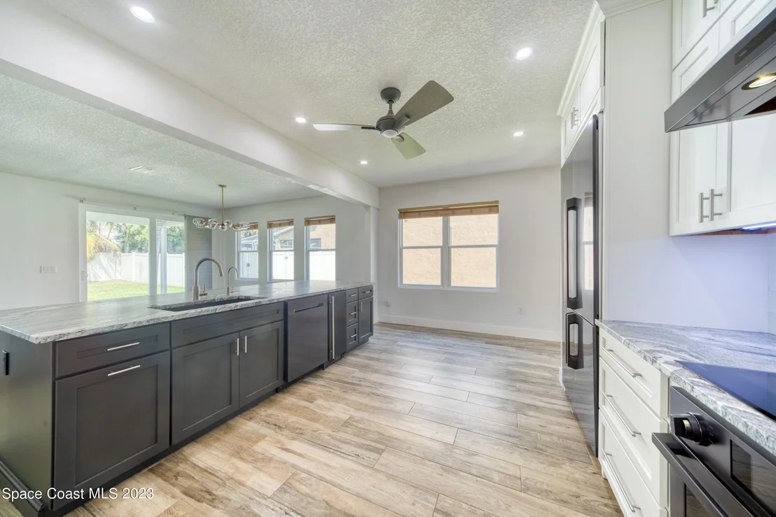 Photo of 1424 Sumter Lane