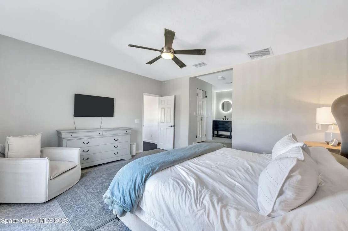 Photo of 1010 Citrus Avenue NE
