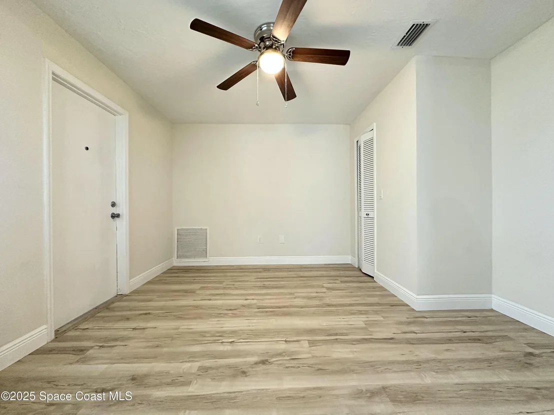 Photo of 4106 Twin Oaks Boulevard