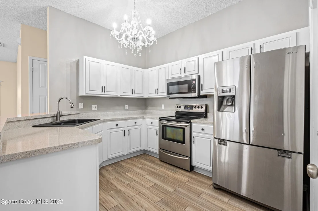 Photo of 664 Sedgewood Circle
