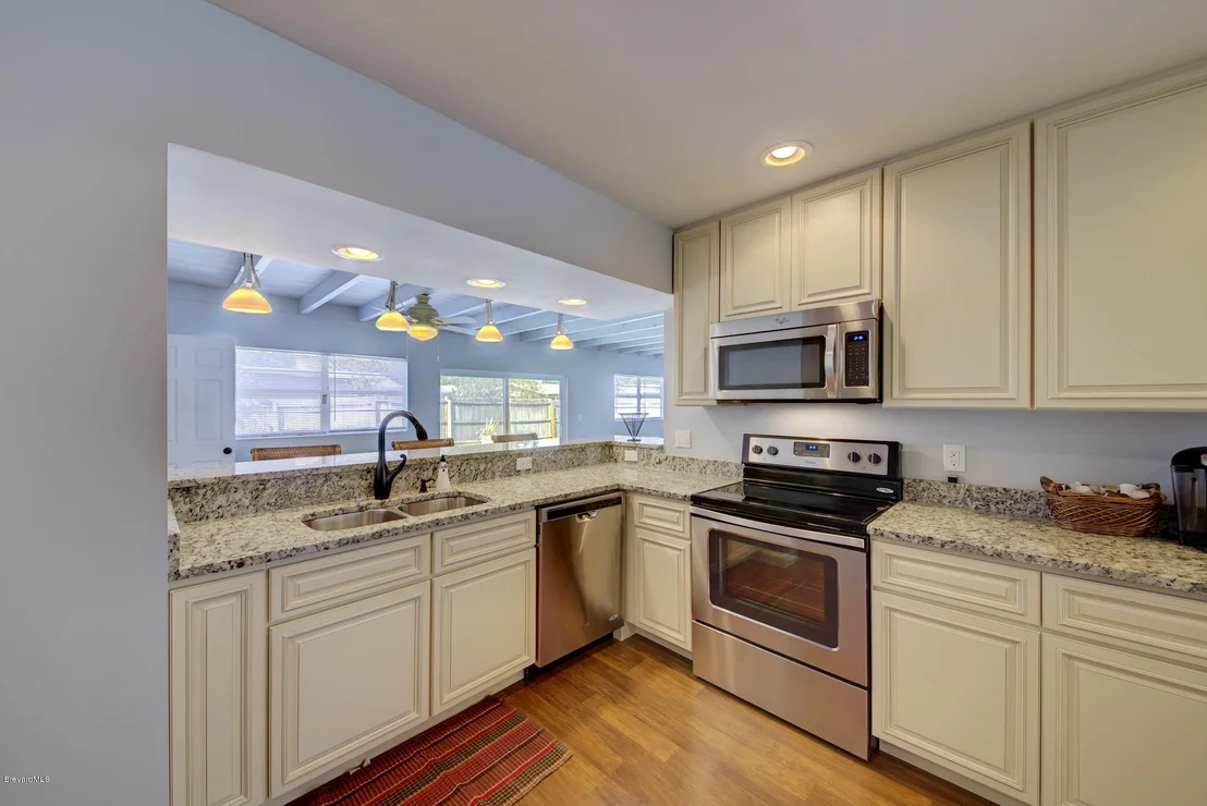 Photo of 1284 Troon Way