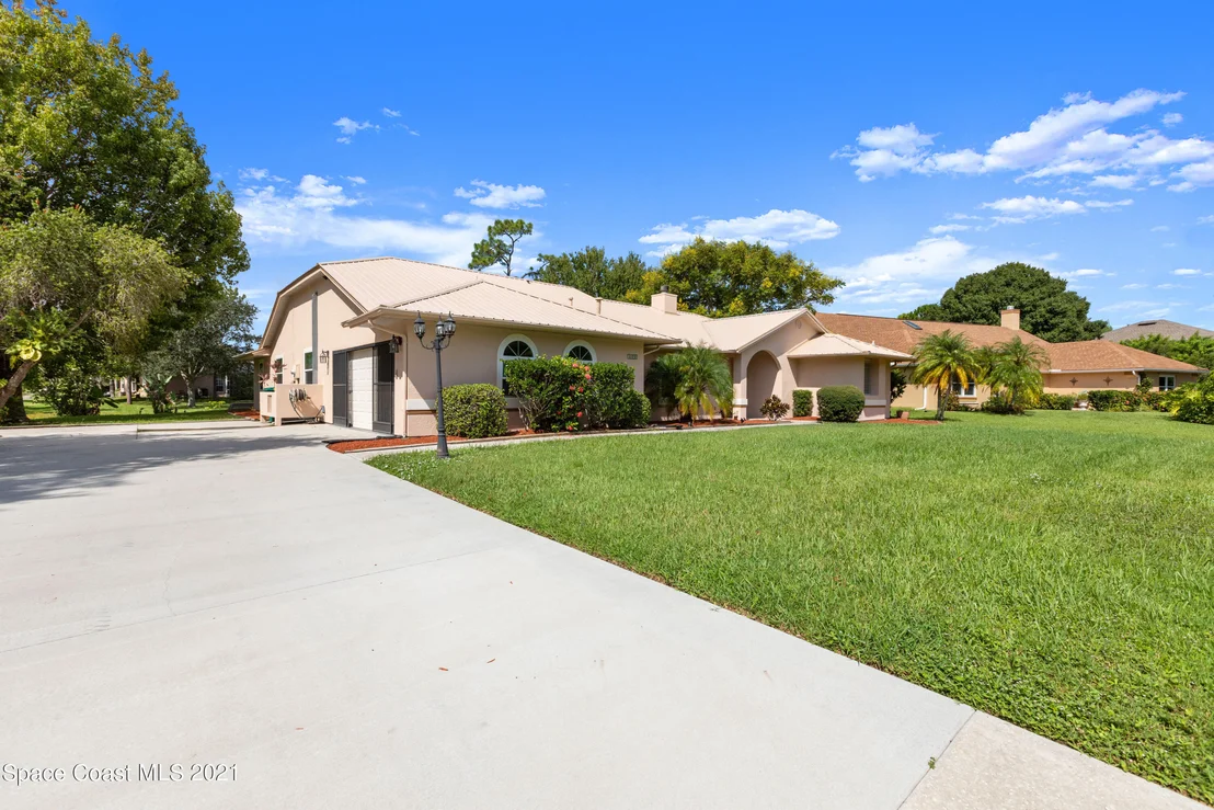 Photo of 3550 Big Pine Road