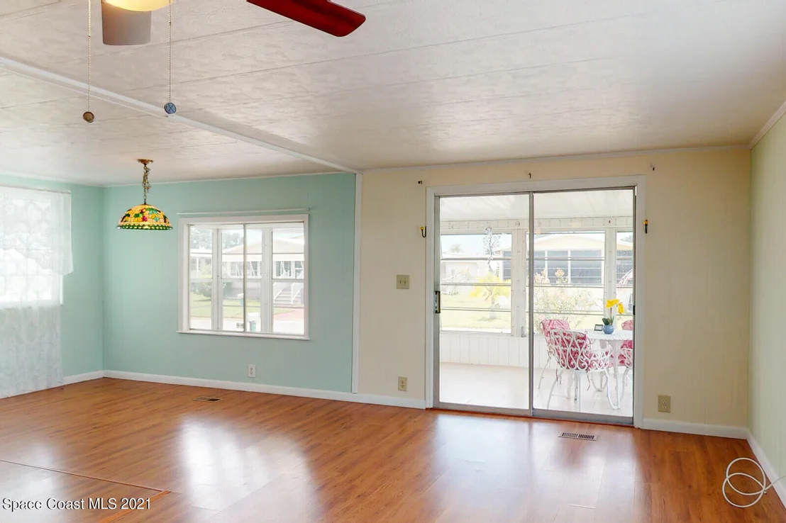 Photo of 528 Marnie Circle