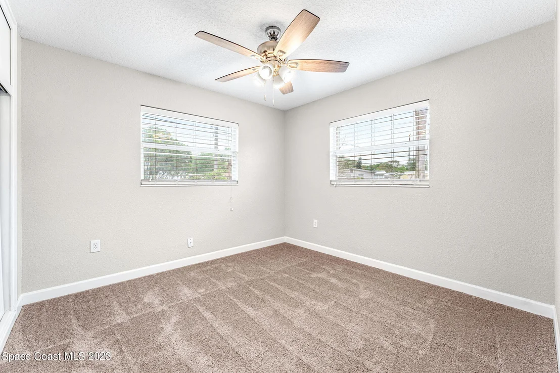 Photo of 46 Knollwood Drive