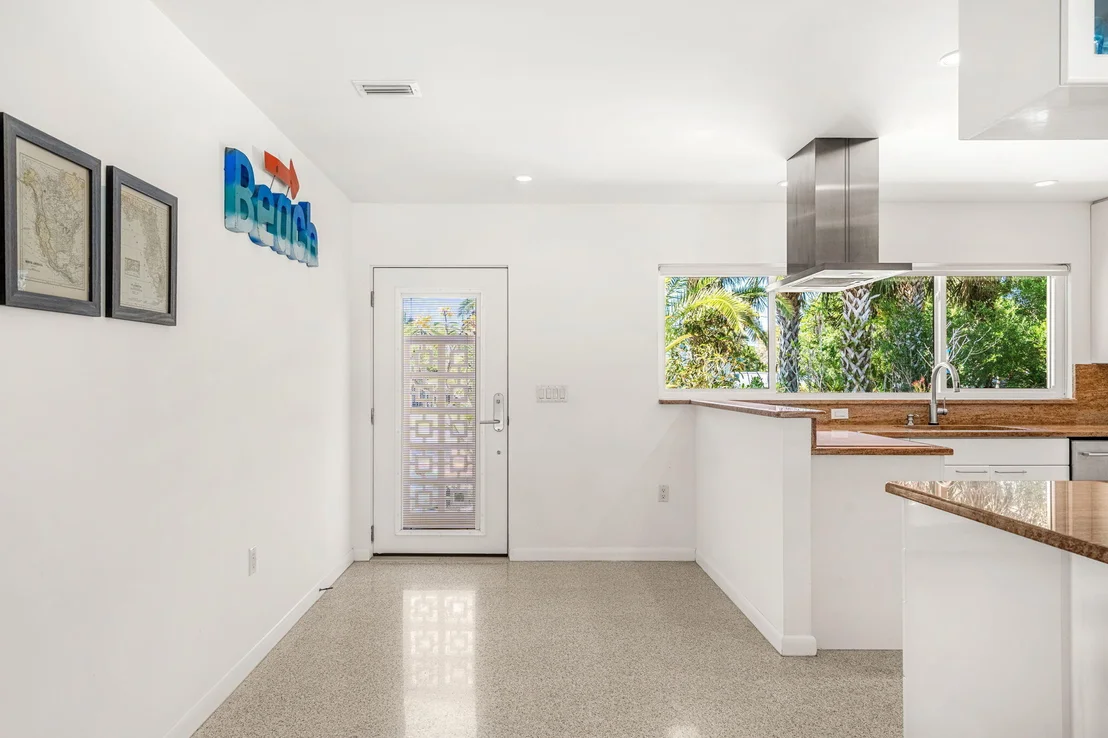 Photo of 401 2nd Avenue