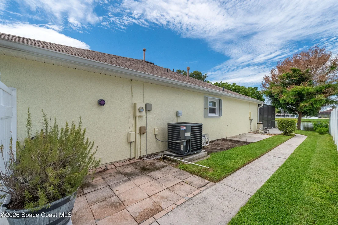Photo of 411 Wenthrop Circle