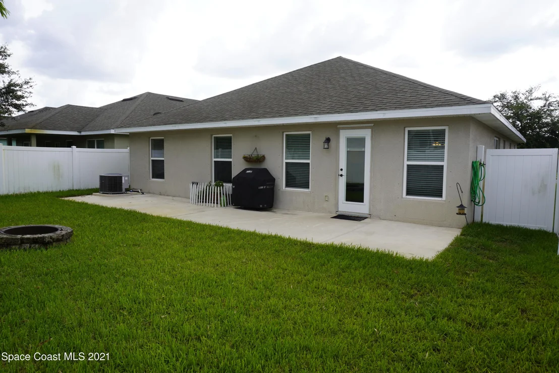 Photo of 1346 Alaqua Way