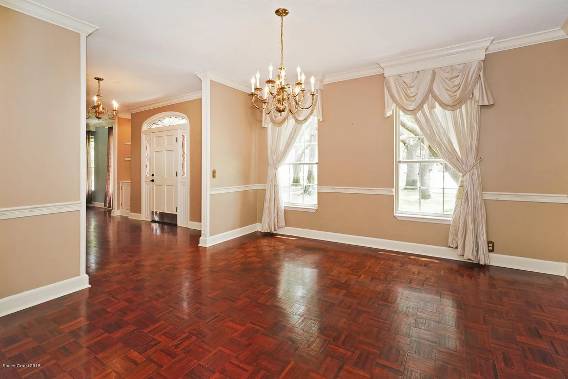 Photo of 628 Peregrine Drive