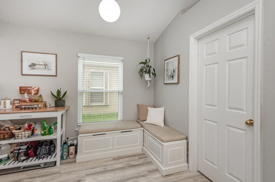 Photo of 1167 White Oak Circle