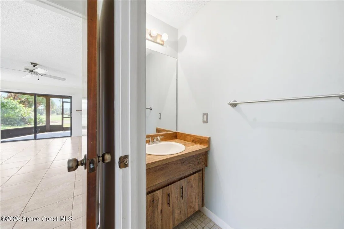 Photo of 653 Doral Lane
