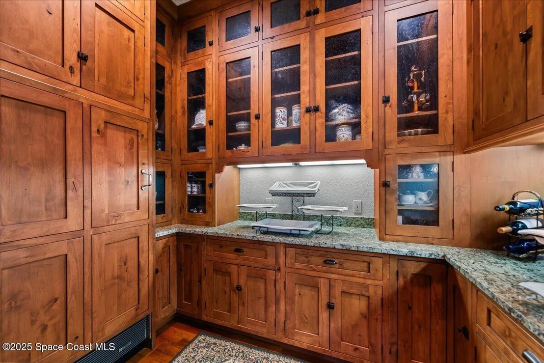 Photo of 586 Wethersfield Place