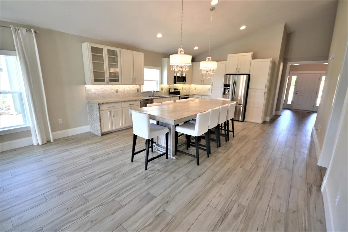 Photo of 960 Fiddleleaf Circle