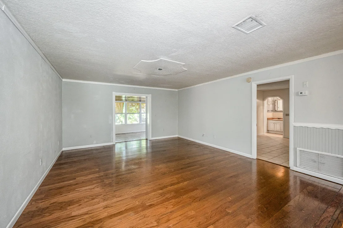 Photo of 764 Walnut Drive