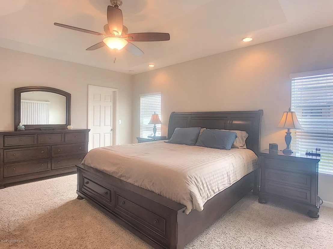Photo of 1586 Fuji Drive