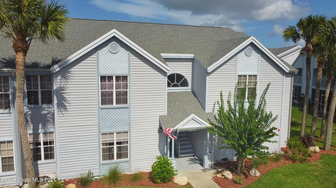 Photo of Unit 8 at 7150 Us-1