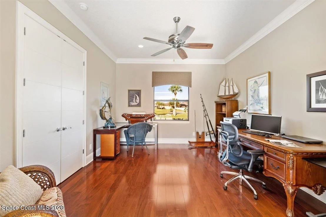 Photo of 924 Derby Lane